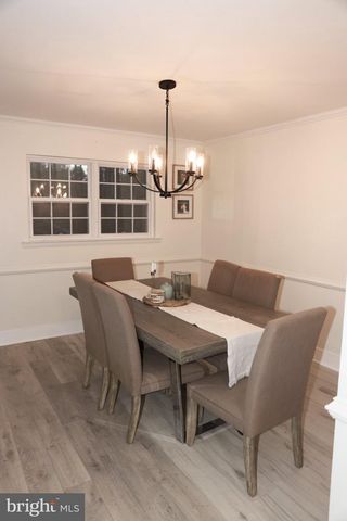 32 MILTONS LN, Louisa, VA 23093