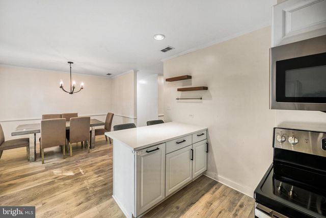 32 MILTONS LN, Louisa, VA 23093