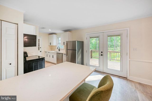 32 MILTONS LN, Louisa, VA 23093