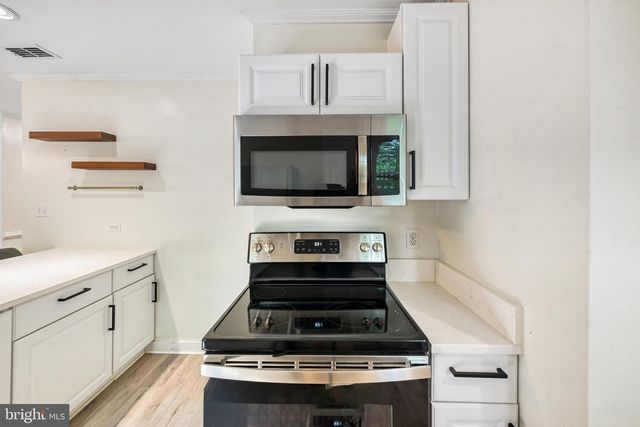 32 MILTONS LN, Louisa, VA 23093