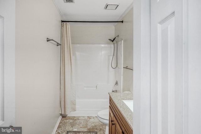 32 MILTONS LN, Louisa, VA 23093