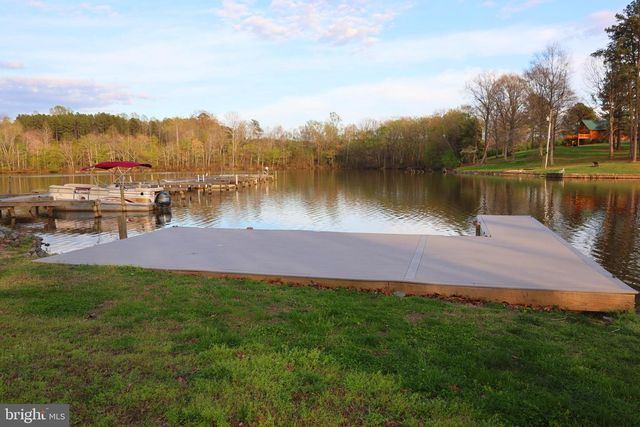 32 MILTONS LN, Louisa, VA 23093