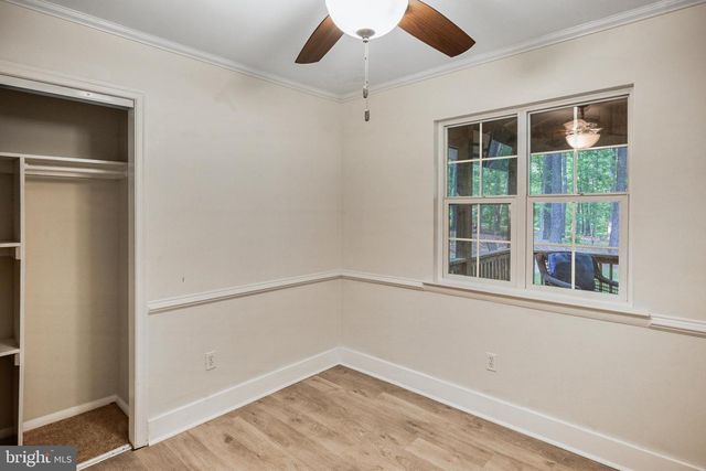 32 MILTONS LN, Louisa, VA 23093