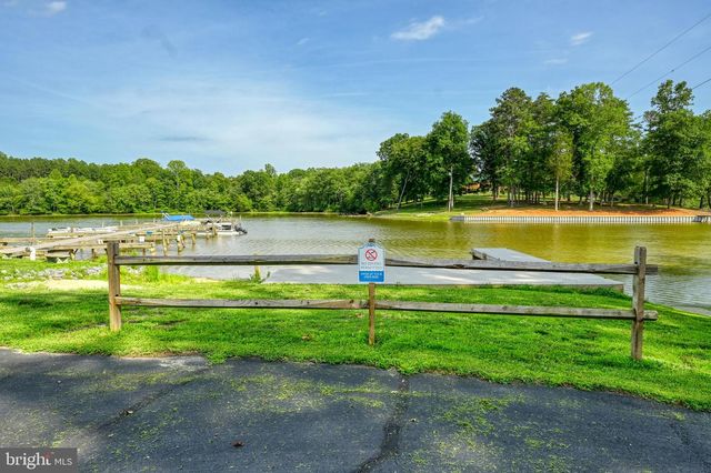 32 MILTONS LN, Louisa, VA 23093