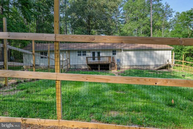 32 MILTONS LN, Louisa, VA 23093