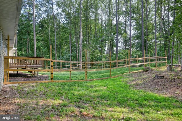 32 MILTONS LN, Louisa, VA 23093