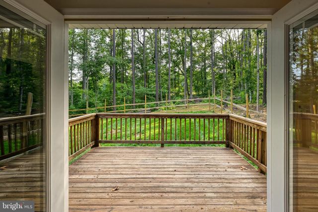 32 MILTONS LN, Louisa, VA 23093