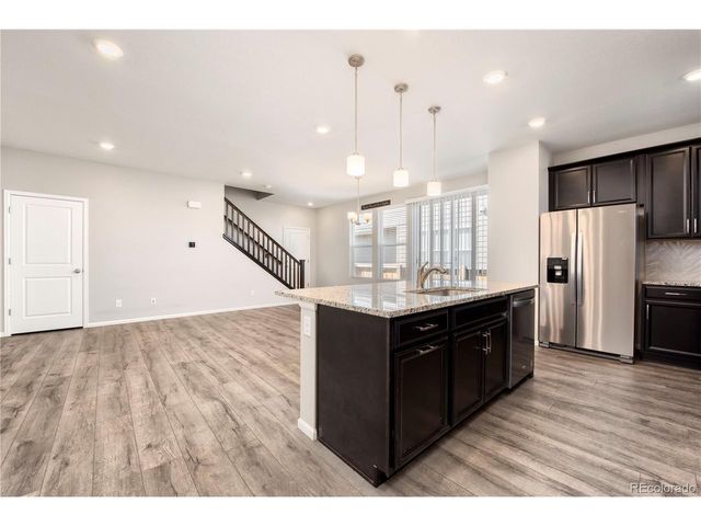 5725 Hanover St, Denver, CO 80238