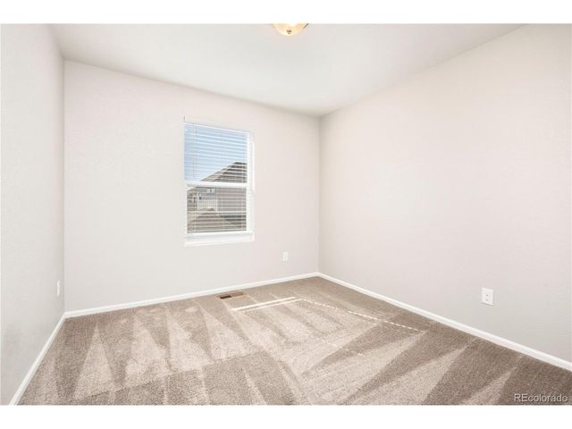 5725 Hanover St, Denver, CO 80238