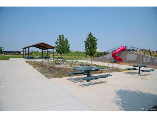5725 Hanover St, Denver, CO 80238