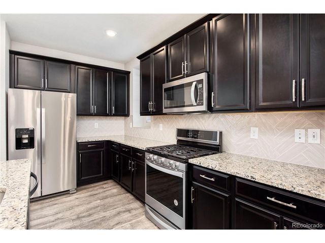 5725 Hanover St, Denver, CO 80238