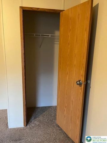 299 Twin Brook Road, Allen Twp, PA 18067