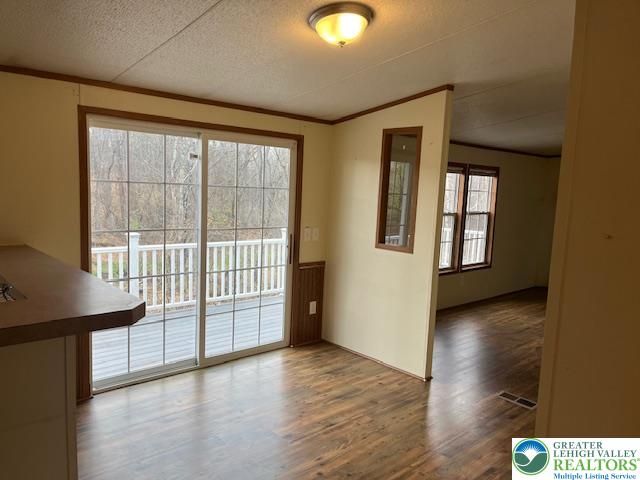 299 Twin Brook Road, Allen Twp, PA 18067