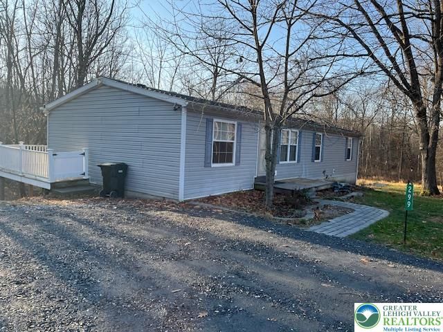 299 Twin Brook Road, Allen Twp, PA 18067