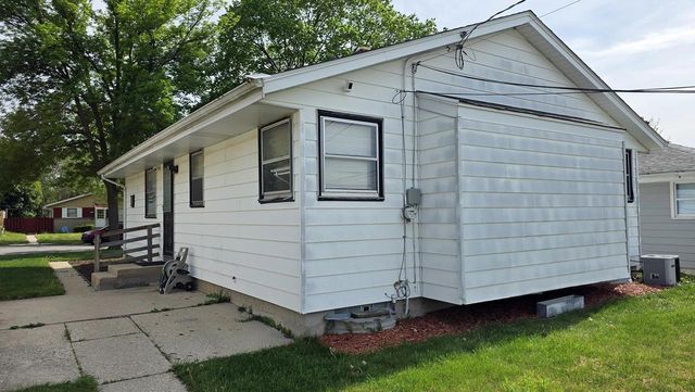 7408 W Carmen AVENUE, Milwaukee, WI 53218