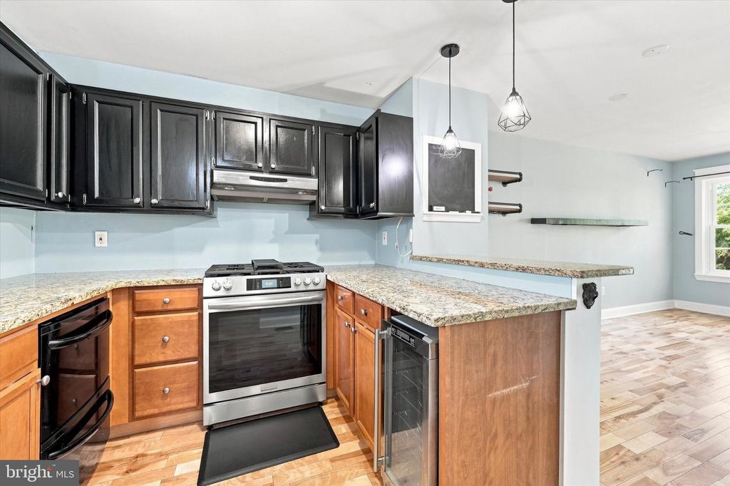 372 SCOLA RD, BROOKHAVEN, PA 19015 — photo 2