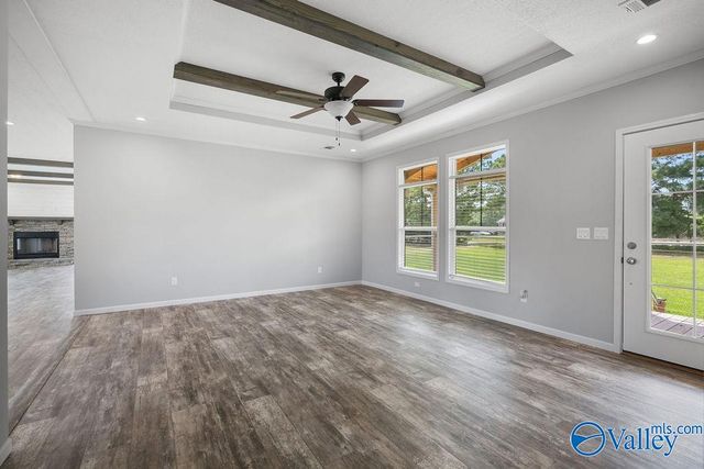 48 County Road 732, Henagar, AL 35978