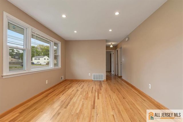 3212 Park Avenue, South Plainfield, NJ 07080