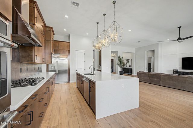 18884 E AZALEA Drive, Queen Creek, AZ 85142