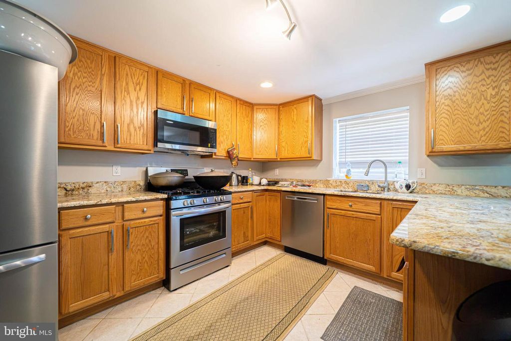 1829 LONEY ST, PHILADELPHIA, PA 19111 — photo 5