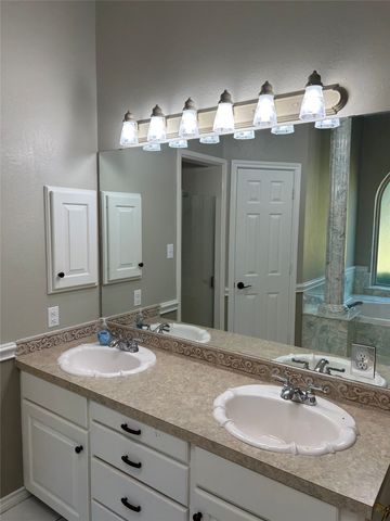 1111 Lonnie Drive, Athens, TX 75751