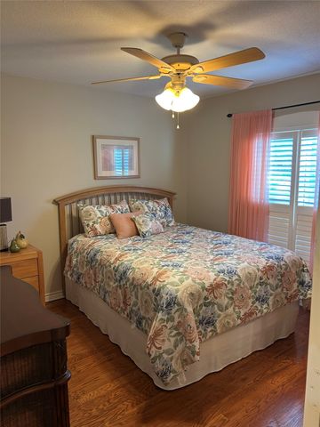 1111 Lonnie Drive, Athens, TX 75751