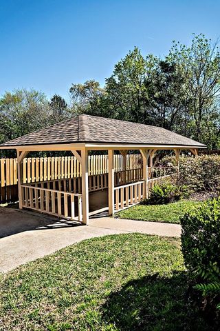 1111 Lonnie Drive, Athens, TX 75751