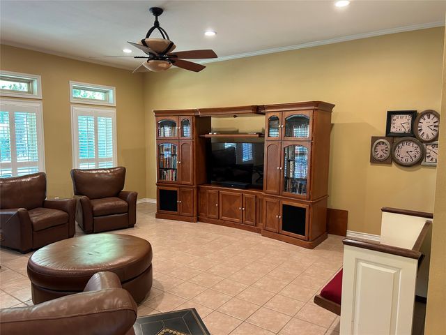 1111 Lonnie Drive, Athens, TX 75751