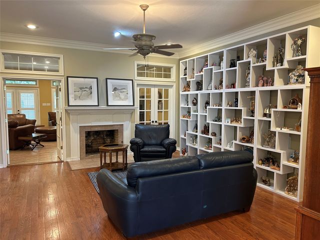 1111 Lonnie Drive, Athens, TX 75751