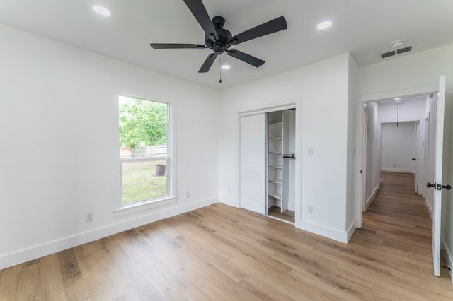 308 W Pine Street, Winnsboro, TX 75494