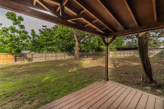 308 W Pine Street, Winnsboro, TX 75494