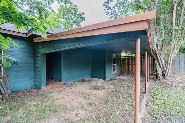 308 W Pine Street, Winnsboro, TX 75494