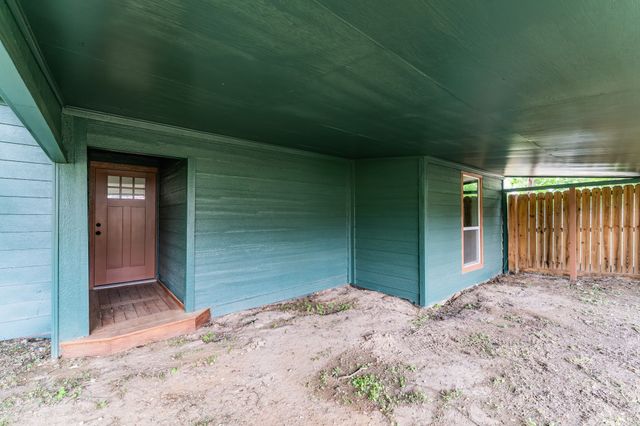 308 W Pine Street, Winnsboro, TX 75494