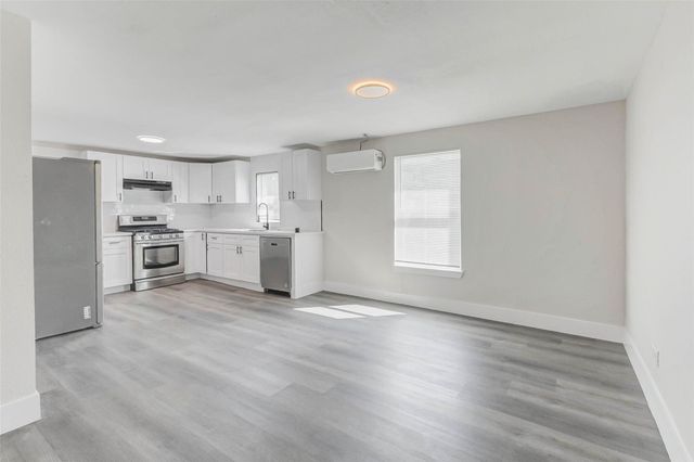 1505 Ryon Street Street, Houston, TX 77009