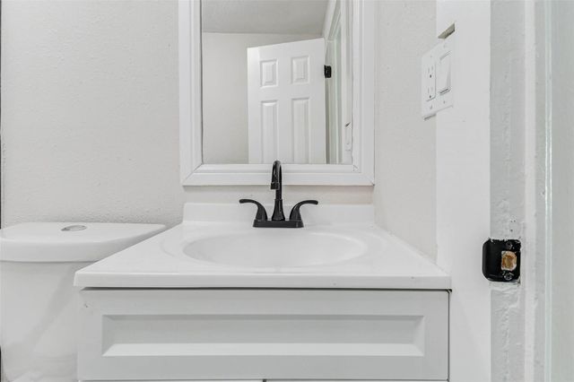 1505 Ryon Street Street, Houston, TX 77009