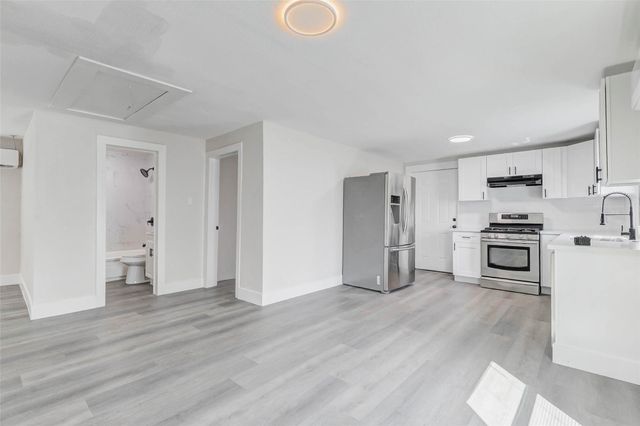 1505 Ryon Street Street, Houston, TX 77009