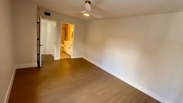 19 Amherst Court C, Royal Palm Beach, FL 33411