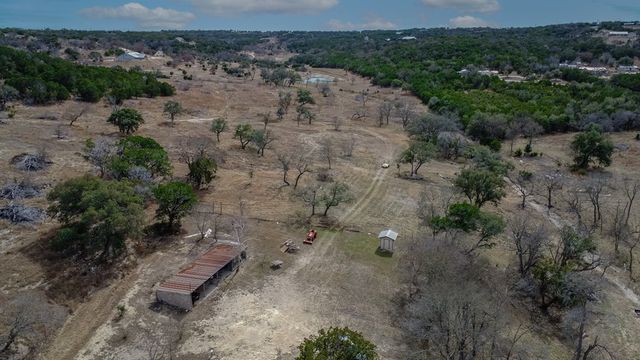 230 Cade Loop, Ingram, TX 78025