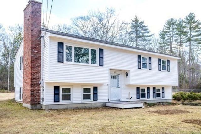 872 New Sherborn Rd, Athol, MA 01331