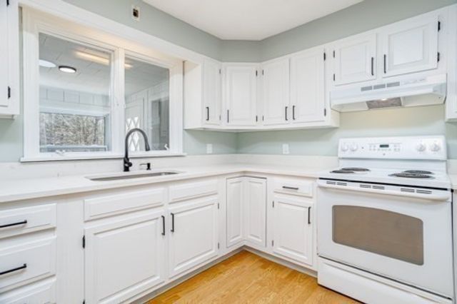 872 New Sherborn Rd, Athol, MA 01331