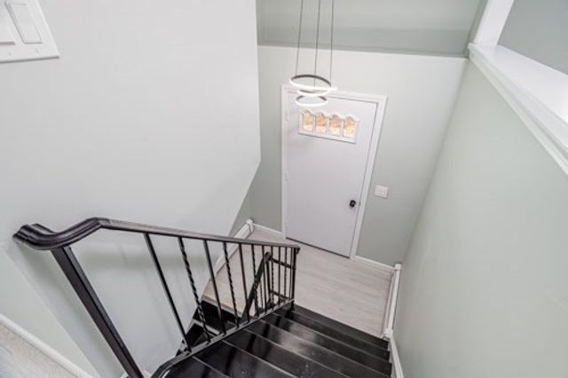 872 New Sherborn Rd, Athol, MA 01331