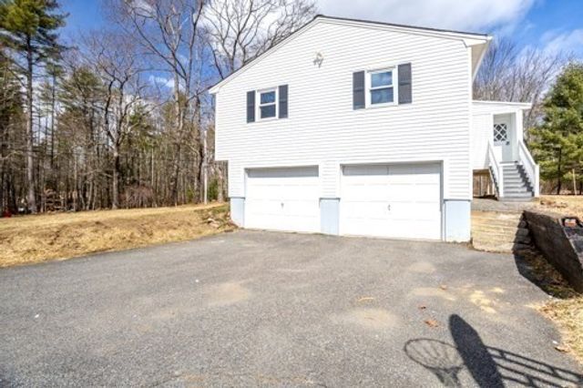 872 New Sherborn Rd, Athol, MA 01331