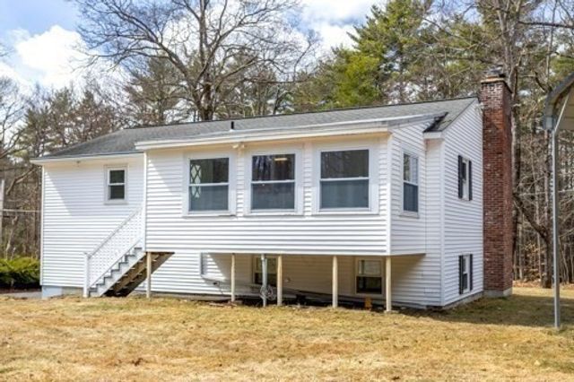 872 New Sherborn Rd, Athol, MA 01331