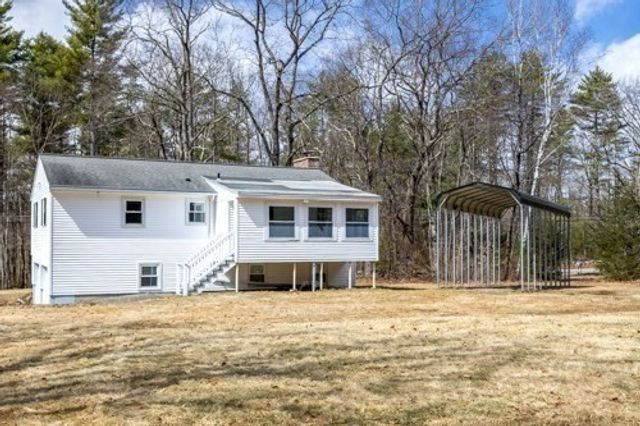 872 New Sherborn Rd, Athol, MA 01331