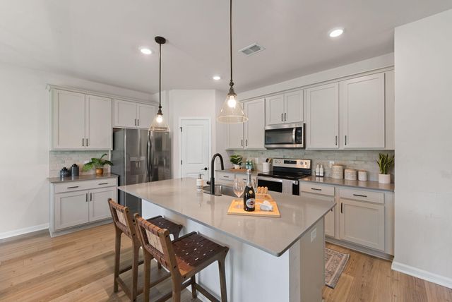 721 Mcroy Street, Moncks Corner, SC 29461