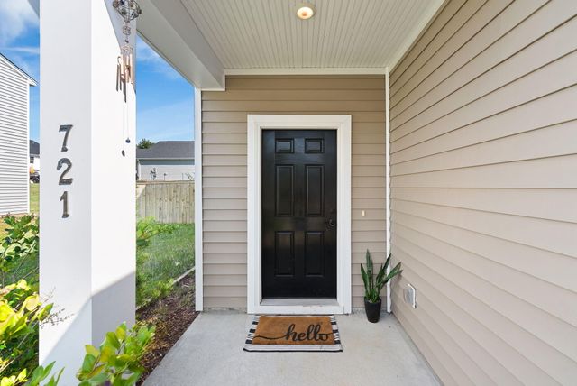 721 Mcroy Street, Moncks Corner, SC 29461