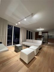 601 NE 27th Street 201, Miami, FL 33137