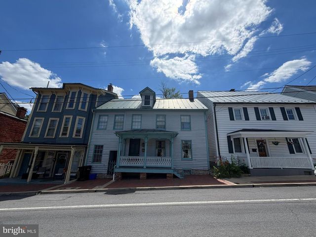 410 S CAMERON ST, Winchester, VA 22601
