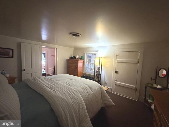 410 S CAMERON ST, Winchester, VA 22601