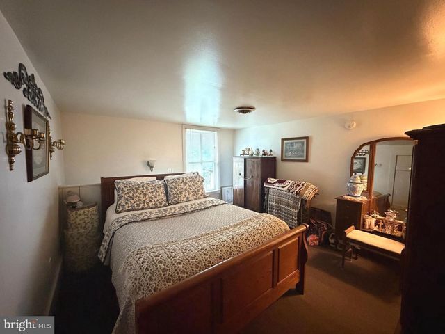 410 S CAMERON ST, Winchester, VA 22601